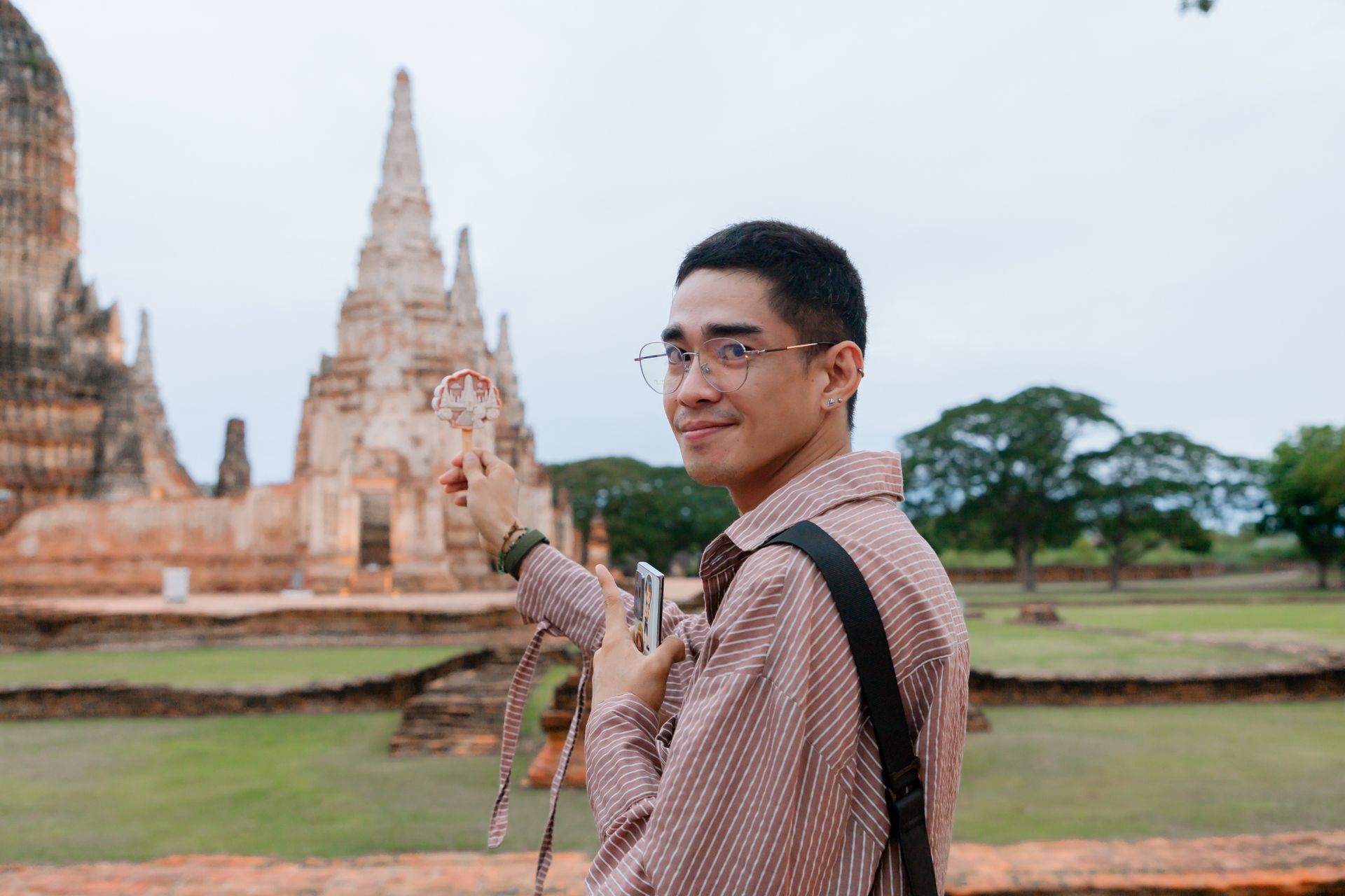 ลูกค้ารถยนต์อีซูซุ เยี่ยมชมวัดพระศรีสรรเพชญ์ ทริปอยุธยามหัศจรรย์